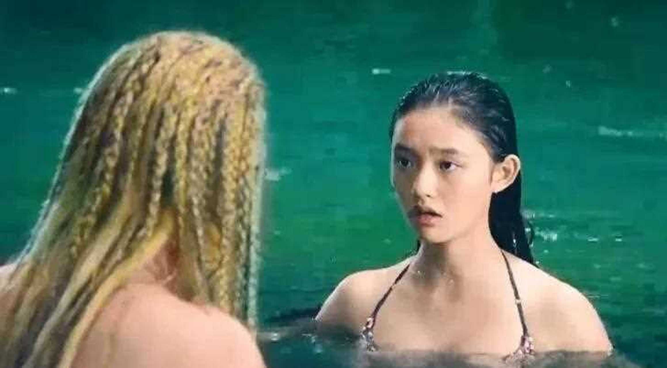林允是通过参加周星驰电影《美人鱼》海选当上了女主角,在娱乐圈当