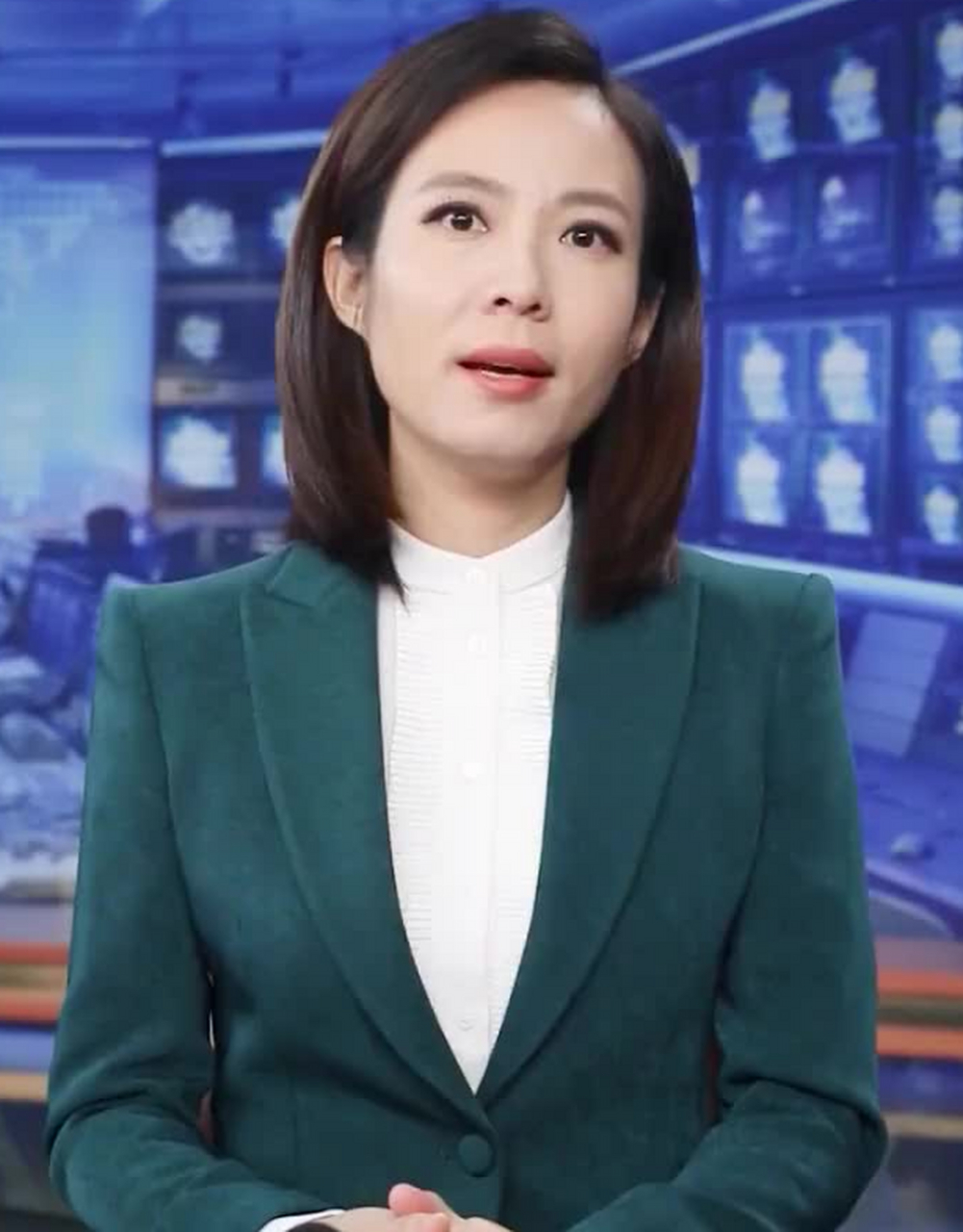 央视新闻联播主持人宝晓峰简历(央视新闻联播主持人宝晓峰简历资料)