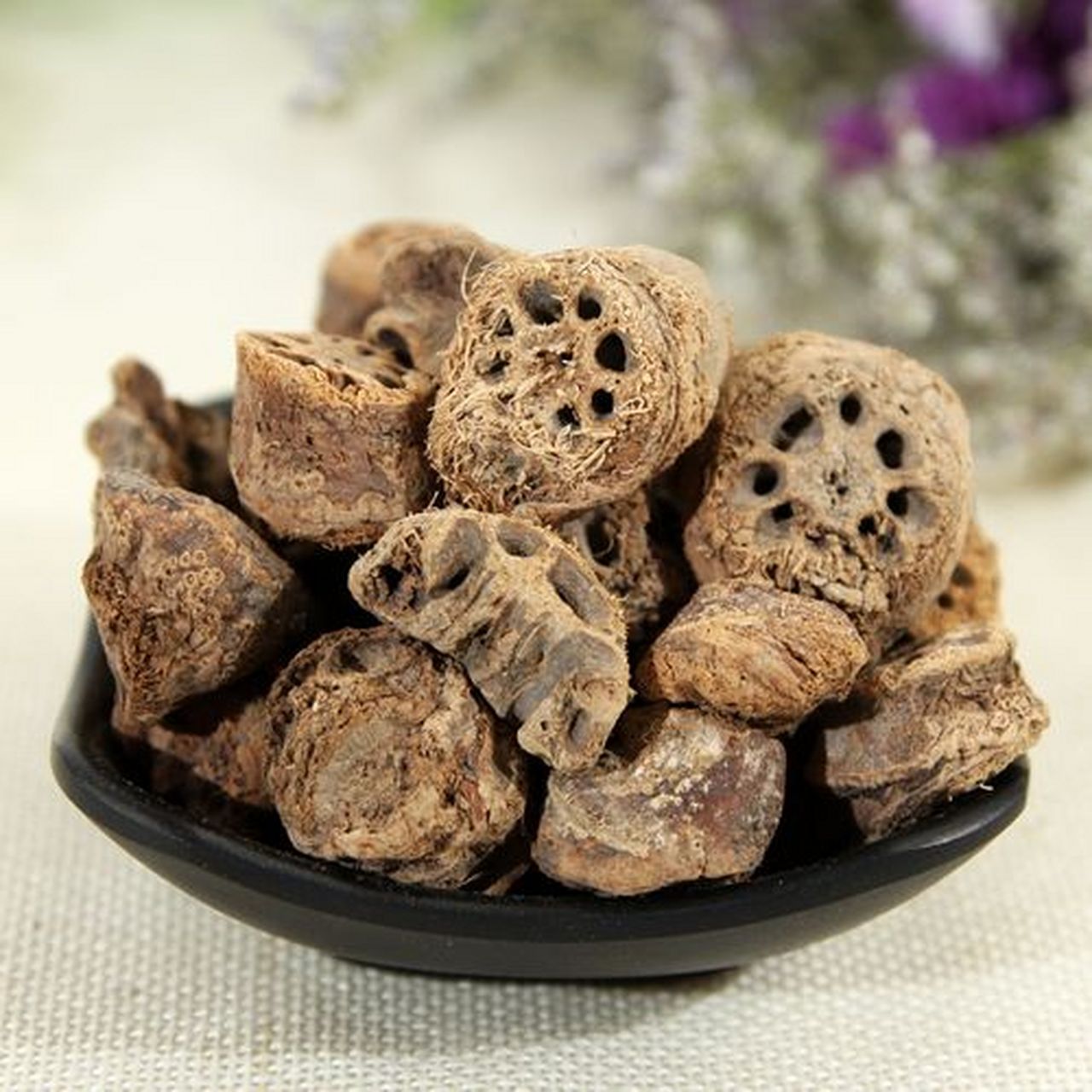 中药棕榈炭功效解析:收敛止血,化瘀利尿【仅供参考】  中药棕榈炭