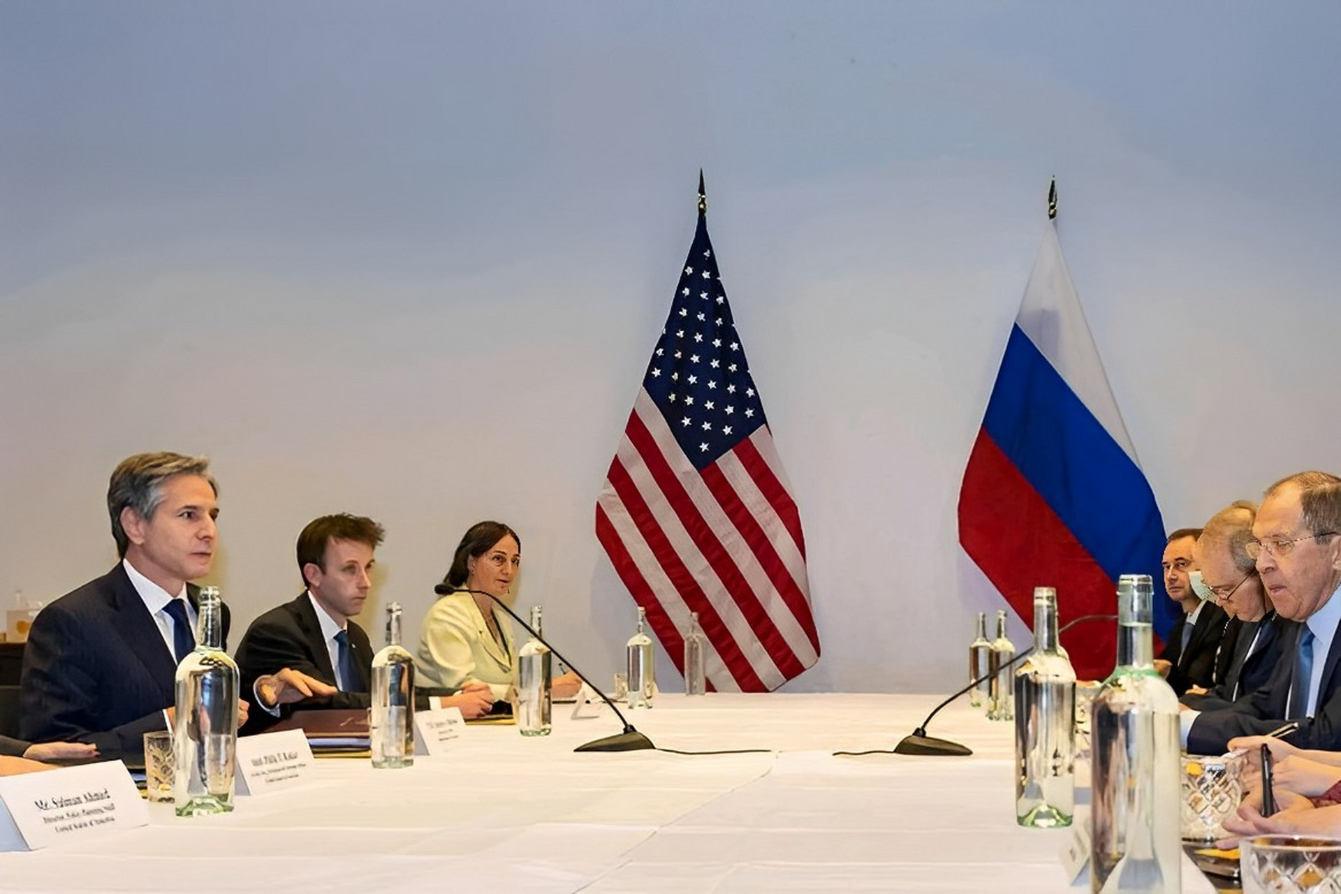 "还不收手,小心后果",俄罗斯向美国发出正式外交照会!