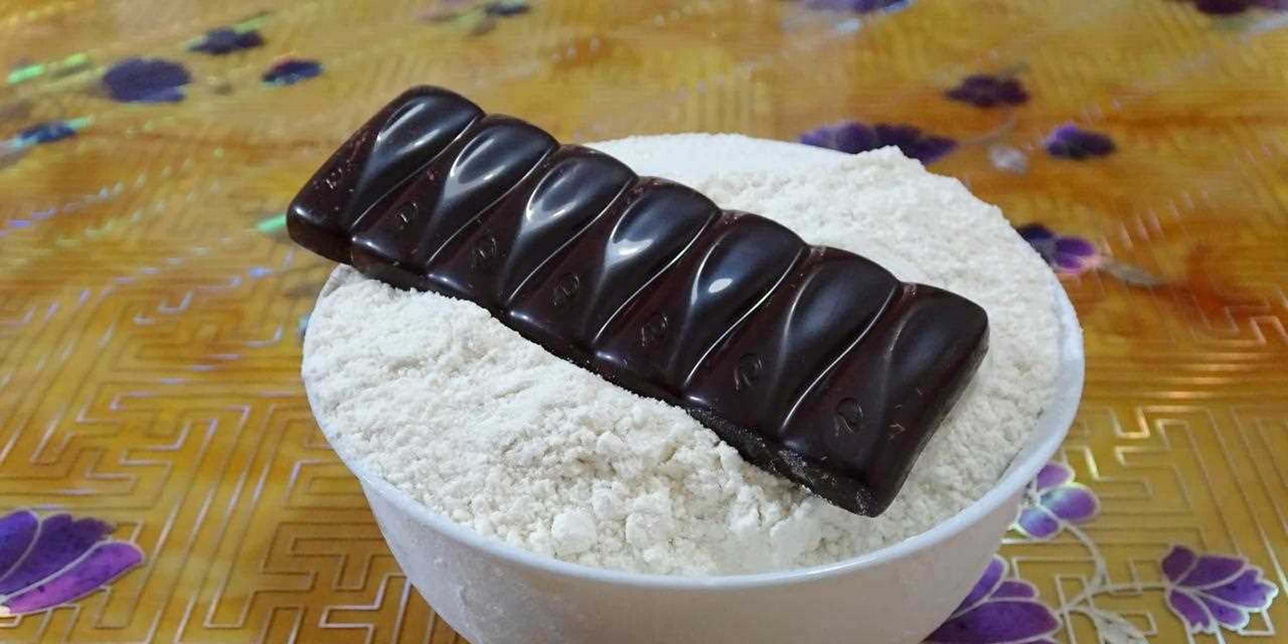 大家好,我是阿雅小厨,今天和大家分享"巧克力馒头"可以点击蓝色字体