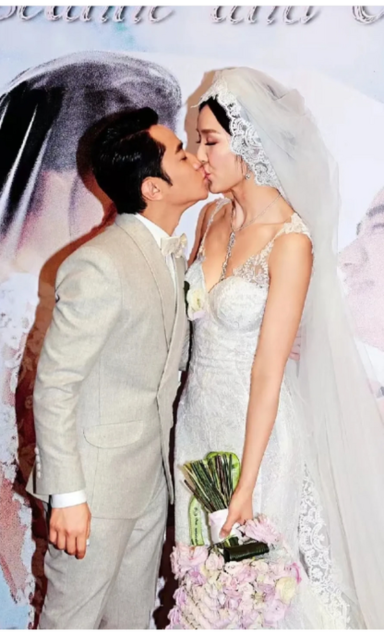 毕竟身高相差12公分,一个是亚裔小姐女神一个是搞笑主持人,就连王祖蓝