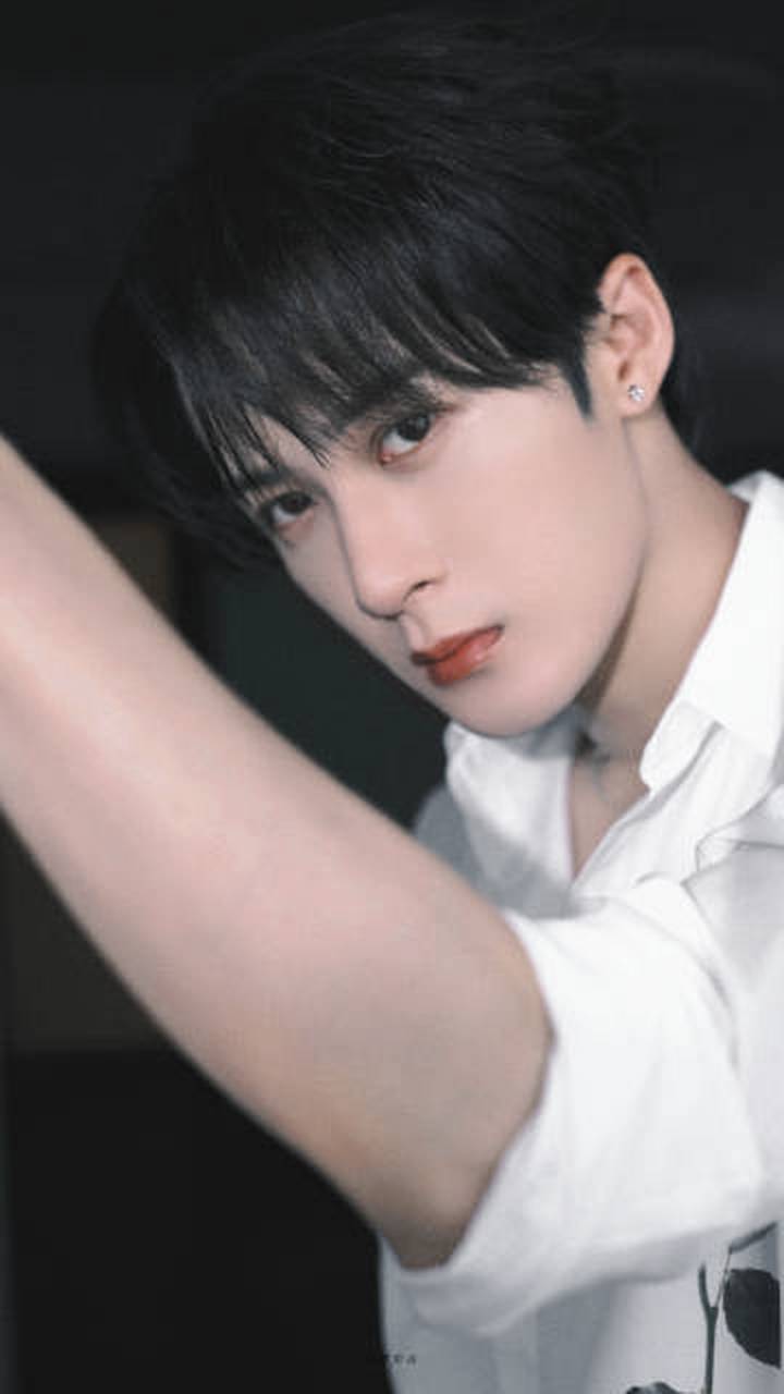星闻#  就檀健次这帅气, 现在能大火真的不意外. #檀健次