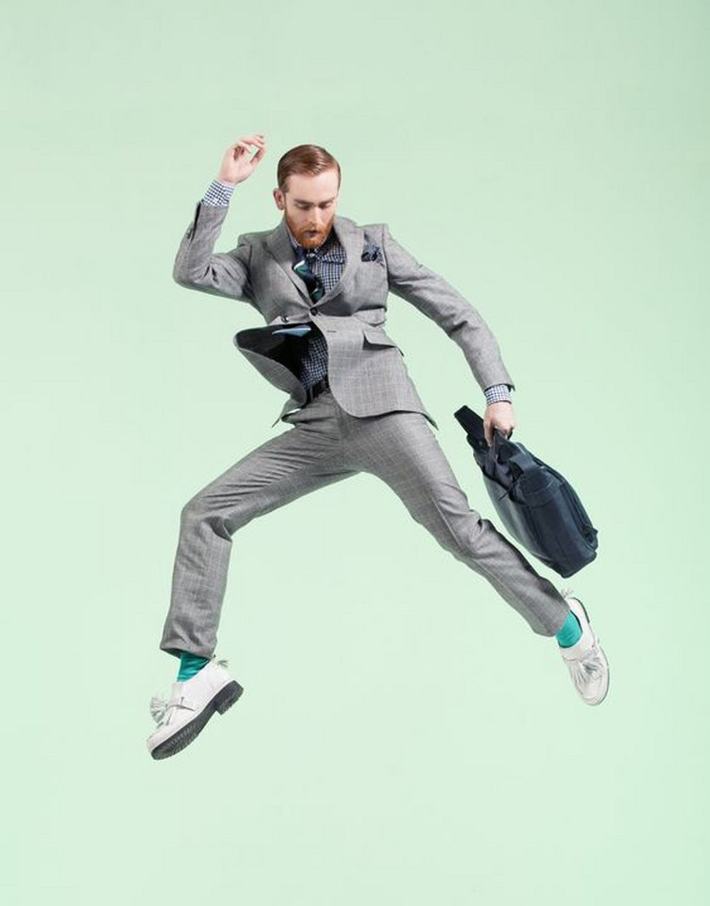 动态画卷:夸张动作与人物肢体语言的视觉盛宴  一些很夸张的肢体动作