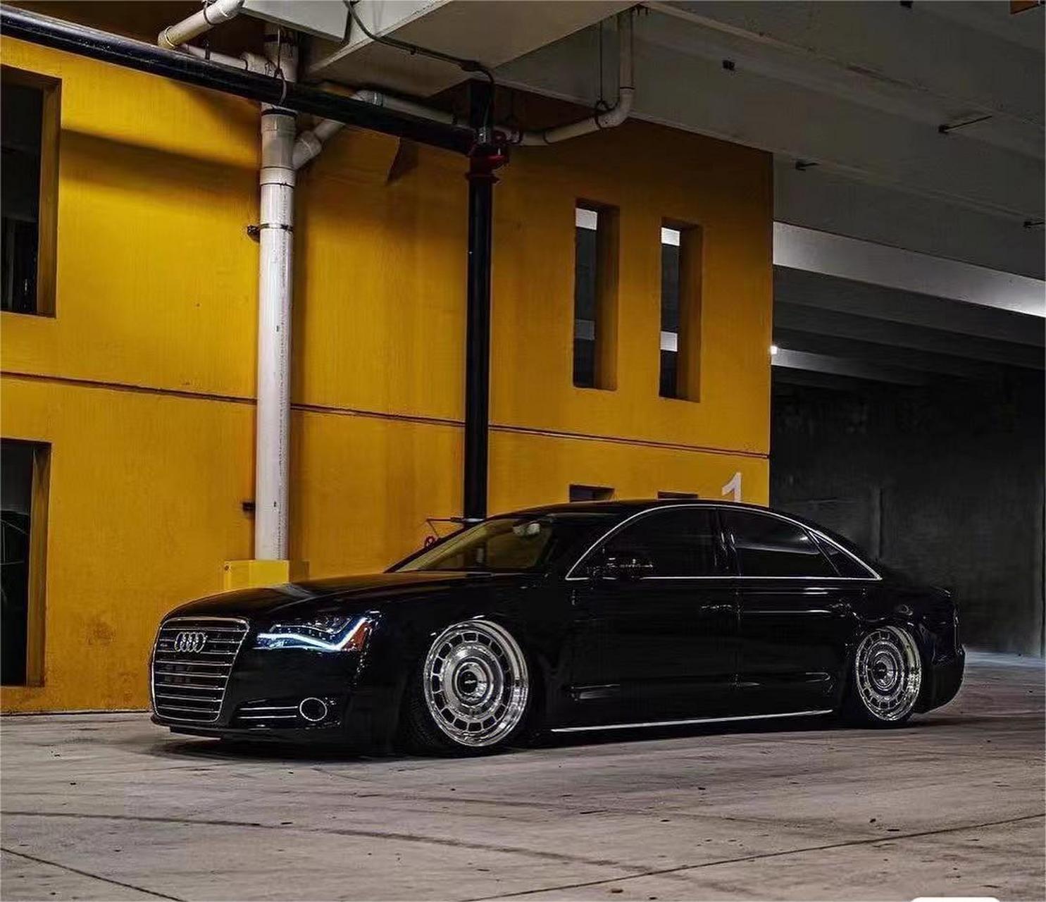 奥迪a8,2012款改一改还是非常漂亮的!低趴姿态,魅力四射,绝了!