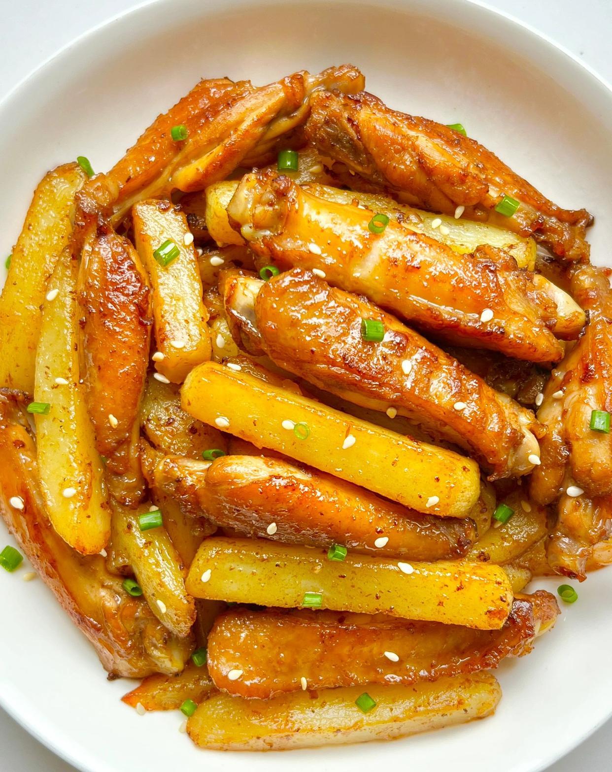 香迷糊的孜然鸡翅土豆条你们一定要试试!