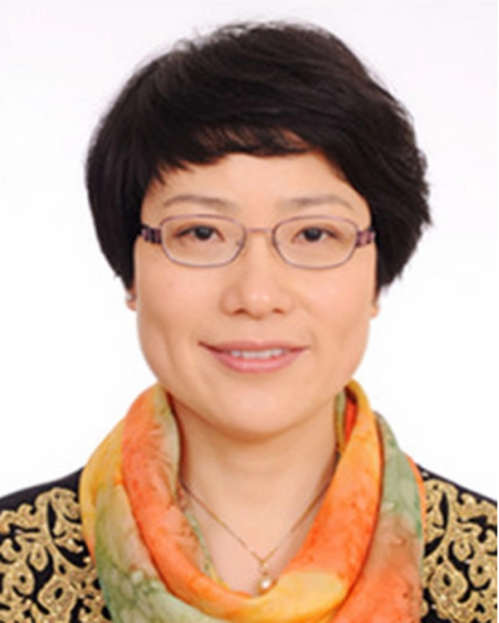 新任命:顾建英就任复旦大学附属中山医院党委书记 顾建英,整形美容