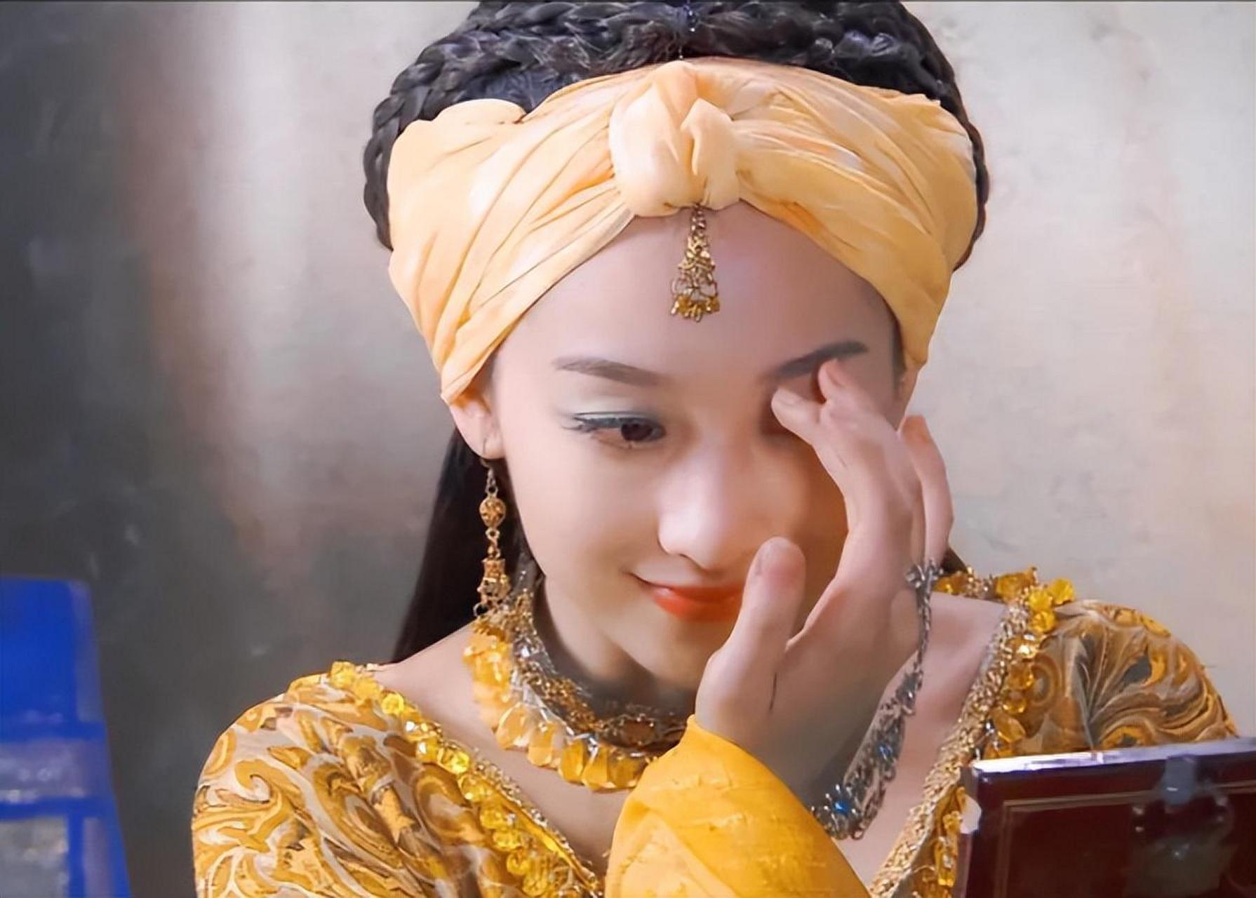 "蓝兔宫主",穆婷婷如此可爱,为何一直不火,甚至因为受不了娱乐圈的"乌