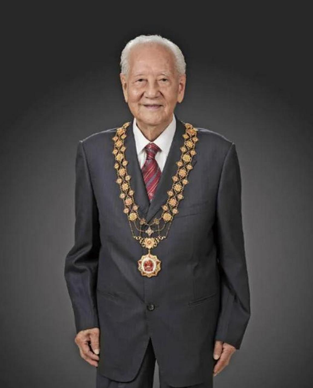 1987年,广东一位老奶奶突然收到一本杂志,看完后