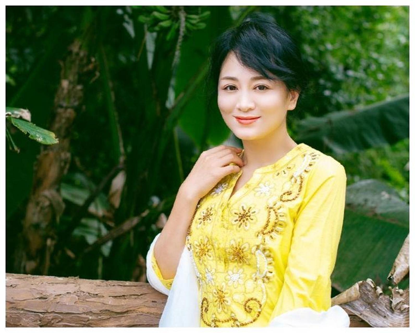 她是黄磊学生,最美公主,今出演知否,一个笑容引发回忆