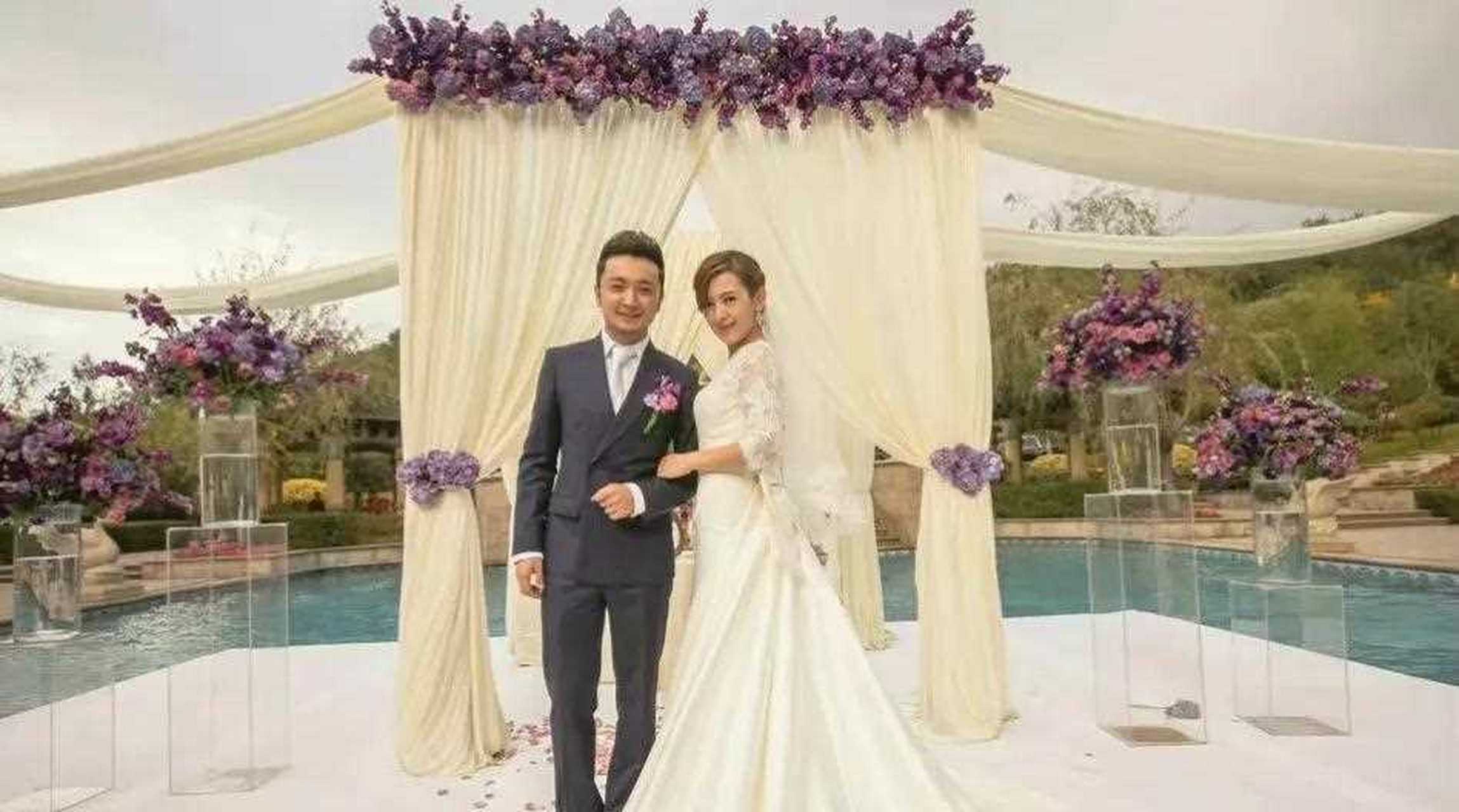尼格买提的老婆原来这么美,穿白色婚纱精致而优雅,五官立体颜值不输