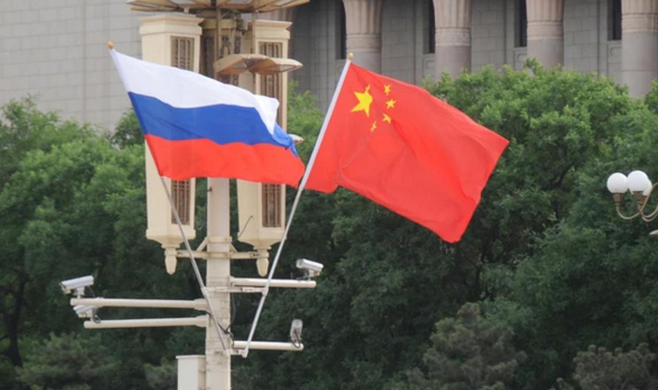 新加坡联合早报今日(6月1日)发文写道,"东升西降"是中国人的一个梦,"