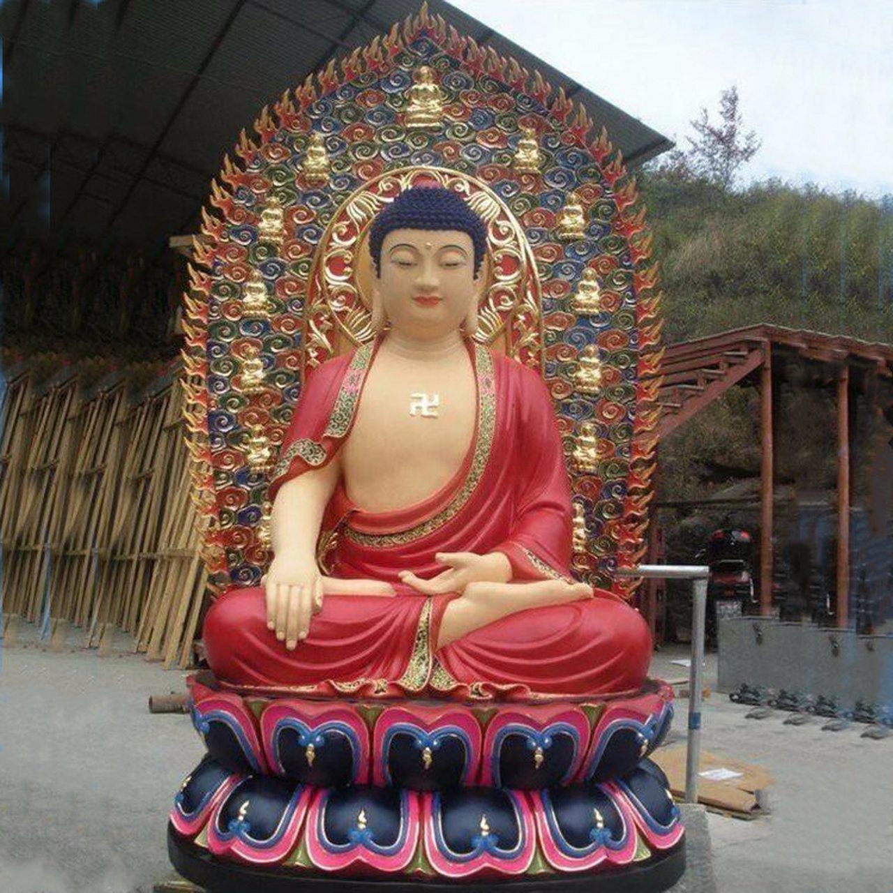 8米铜如来坐像摆件  黄铜药王菩萨像定做 紫铜大日如来佛雕塑