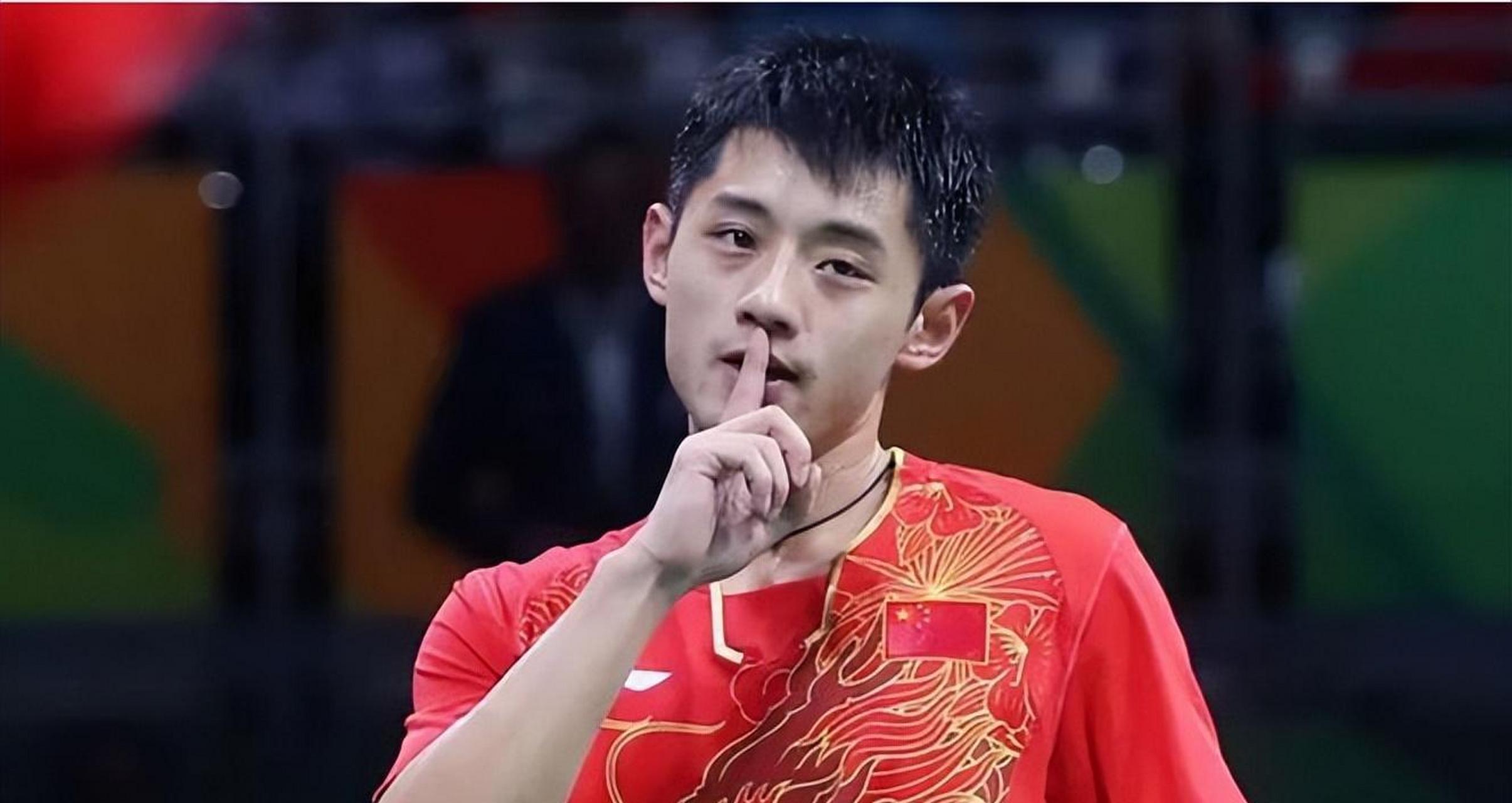 张继科:引发热议,王小骞李小萌2位前央视主持人同步谈个人看法 ╭