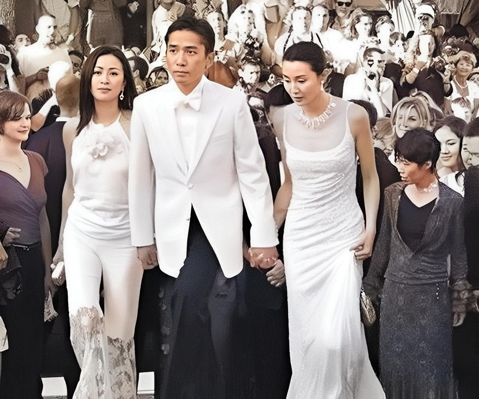 梁朝伟说:"张曼玉是唯一能让我发疯的女人.