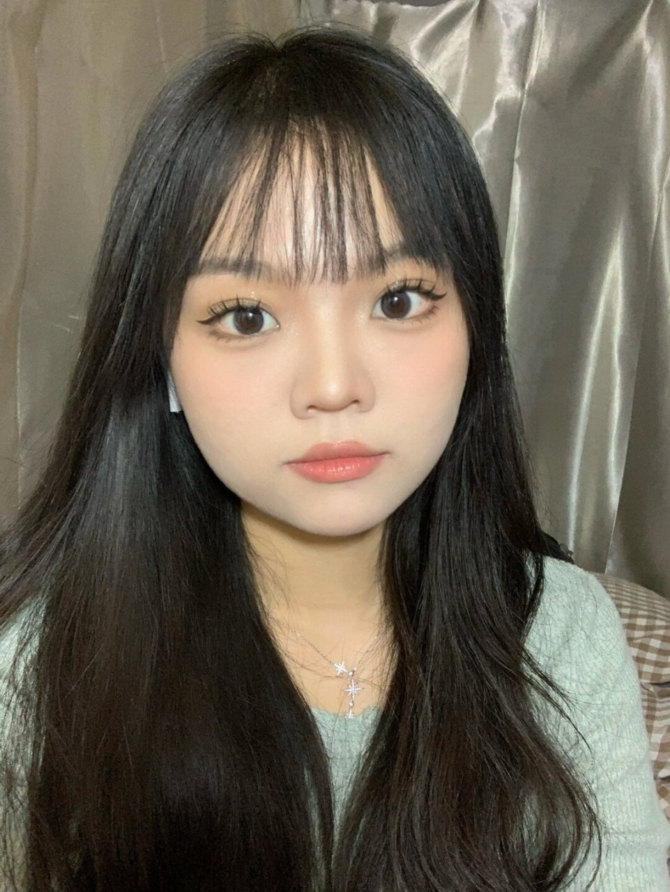 我能成为圆脸塌鼻梁姐妹的变美模版嘛?