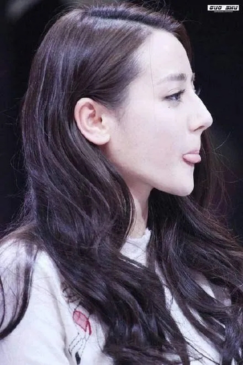 女星吐舌瞬间,章子怡最受欢迎,白百合有难度,汤唯最可爱