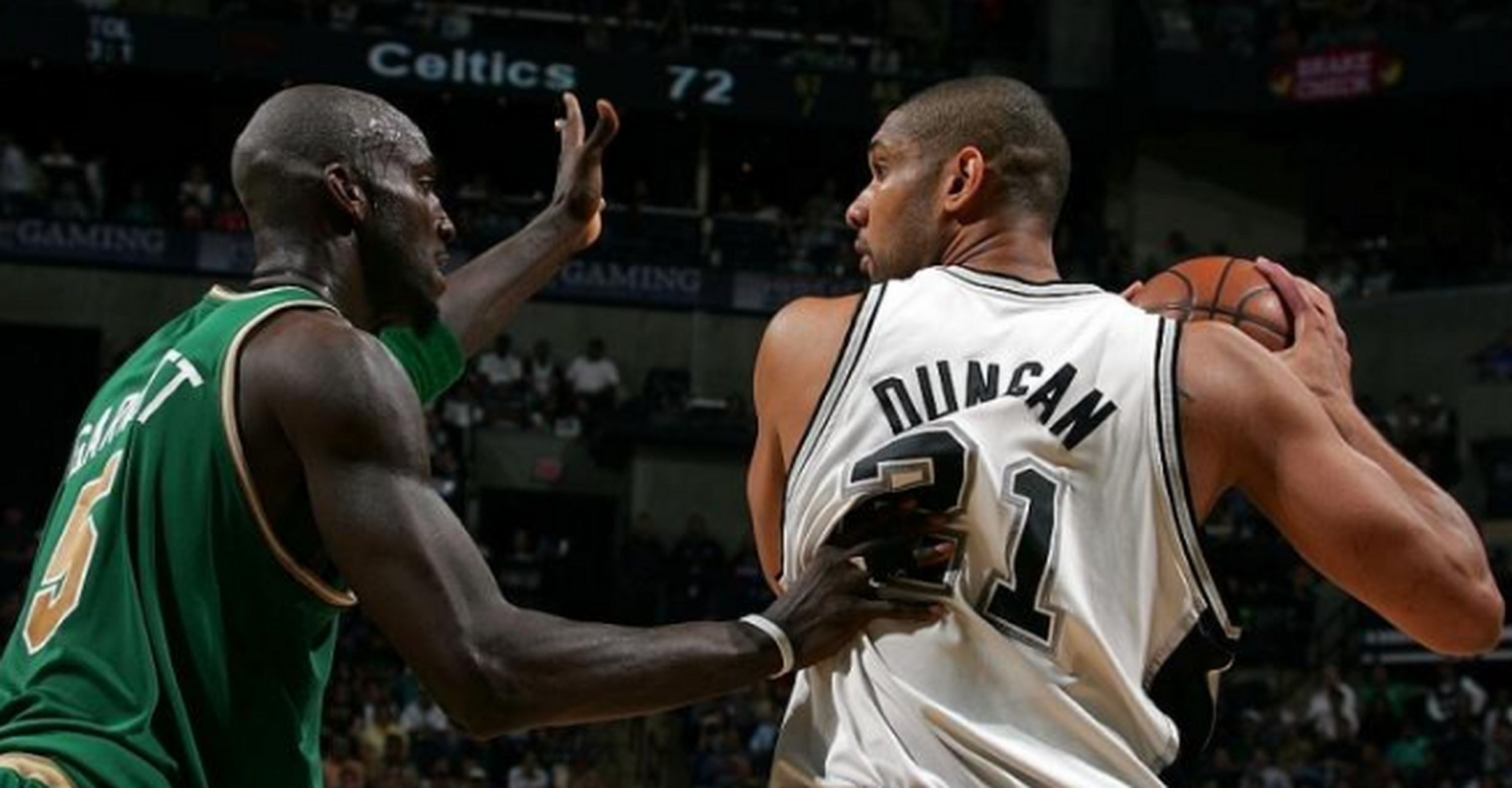 加内特谈美国新一代球星,nba新的规则让他们更弱了  加内特在节目中