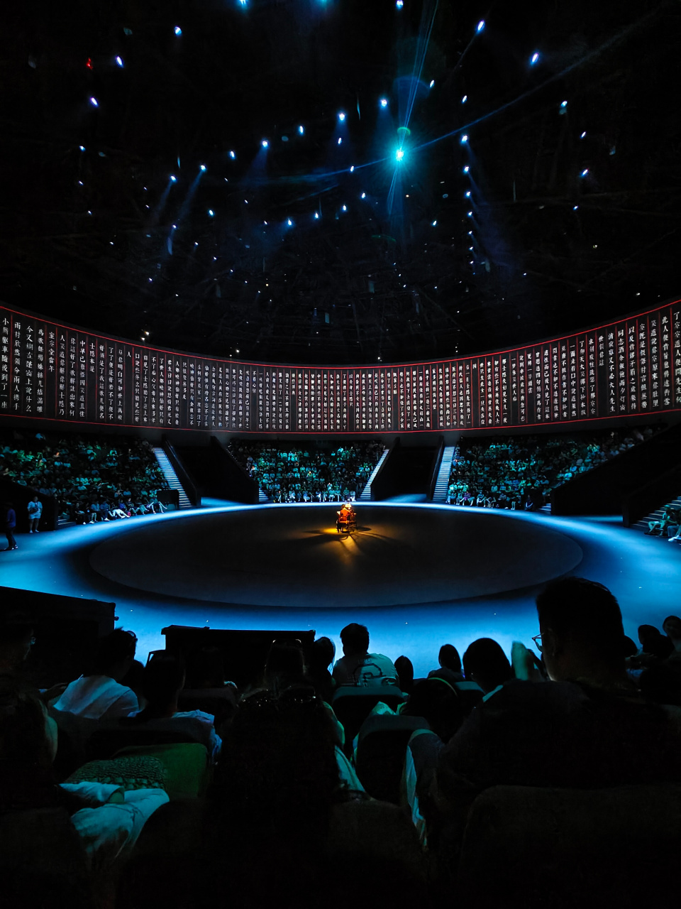 来做一场红楼梦   这次体验官的身份,在只有红楼梦