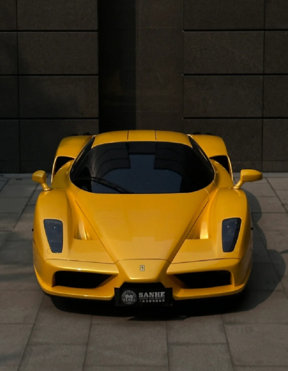 如今网上拉法众多,但这款法拉利却独树一帜,无法复制!