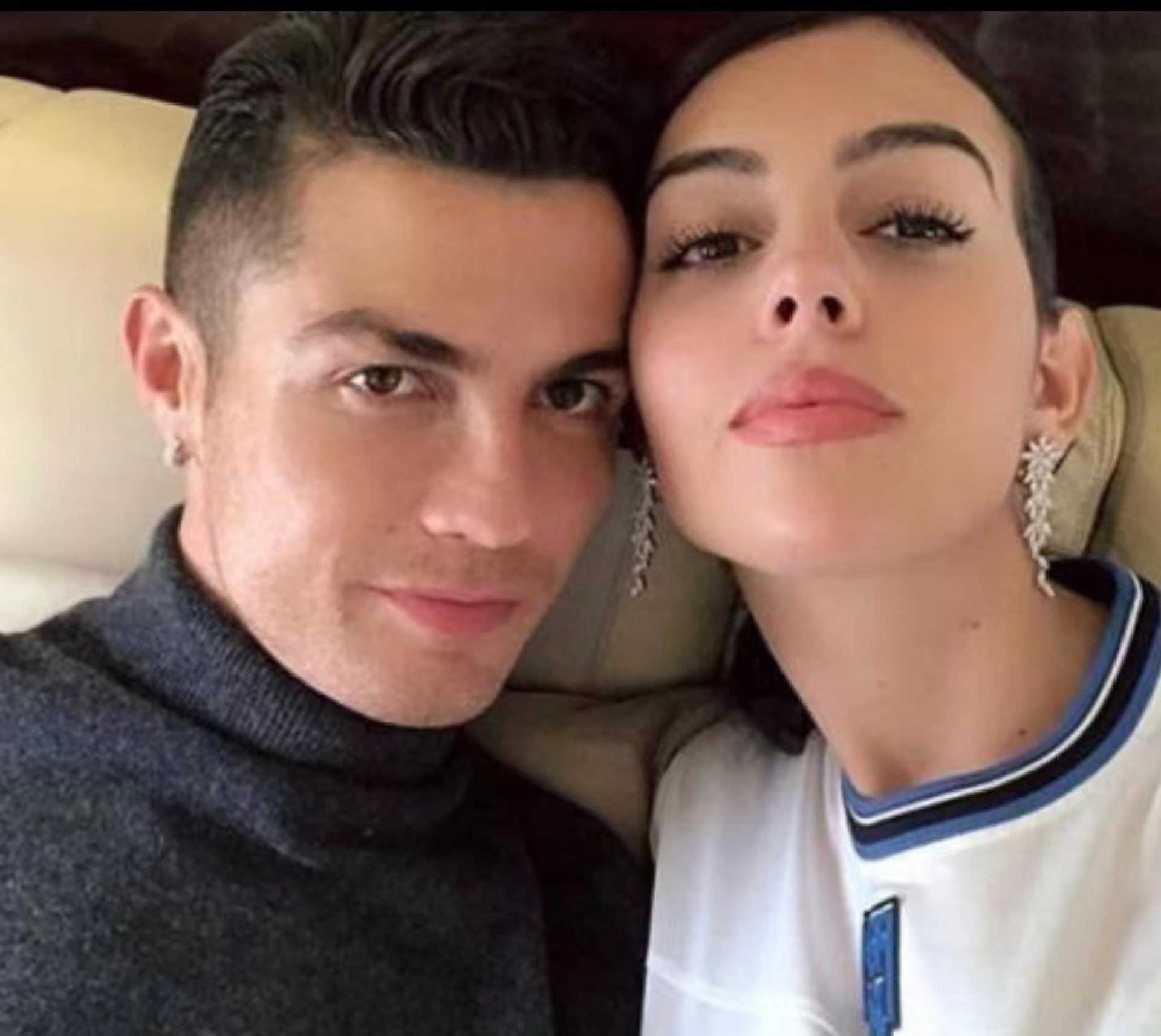 c罗与乔治娜虽然至今未领证结婚,也没有举办过隆重的世纪婚礼,但谁又