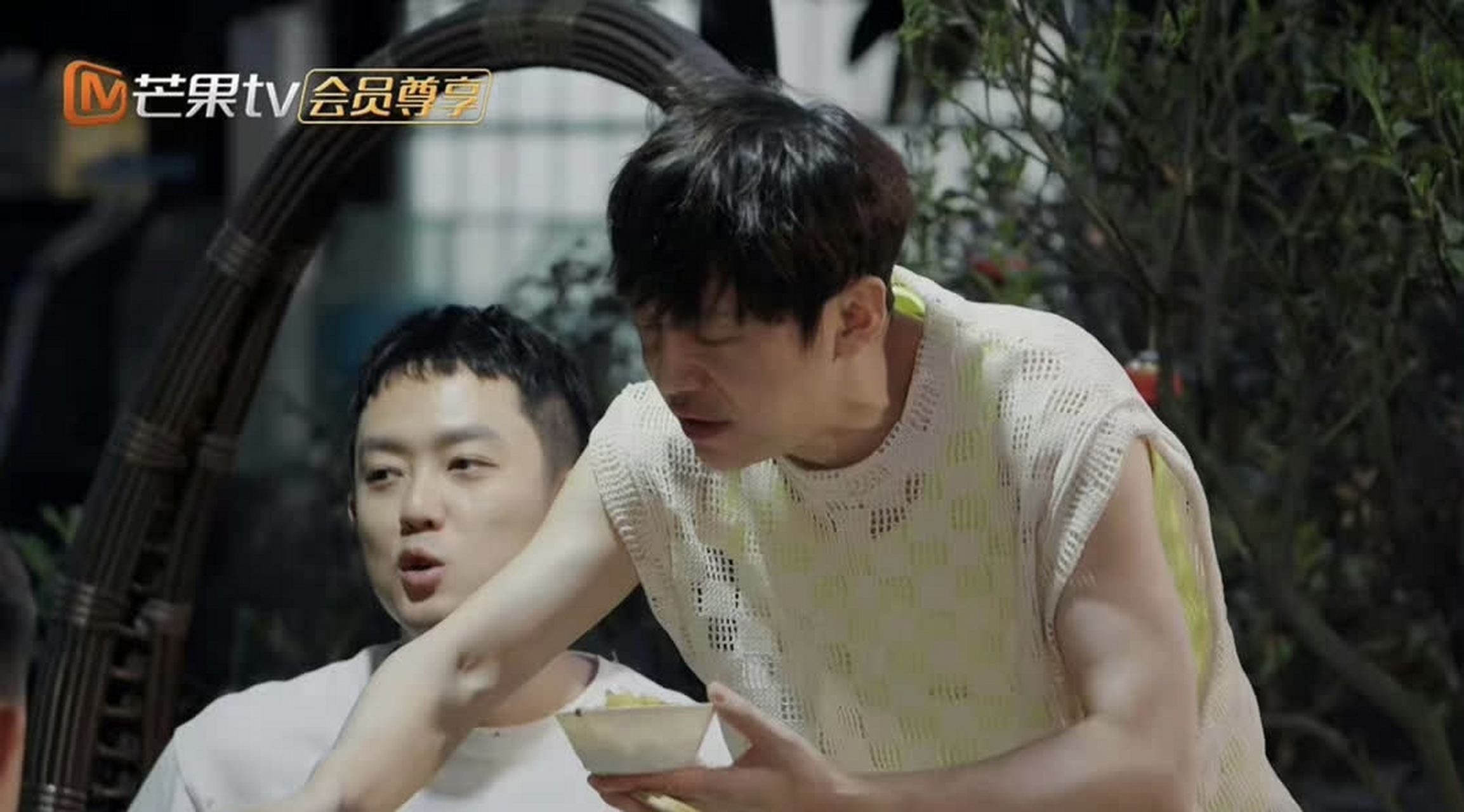 不懂就问,楼主为什么不能吃蜗牛呢?[抠鼻]