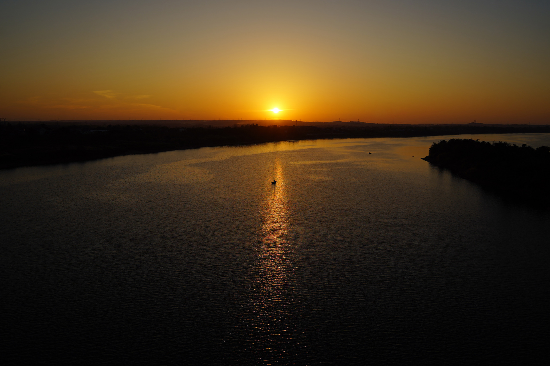 常德朗州大桥的美景