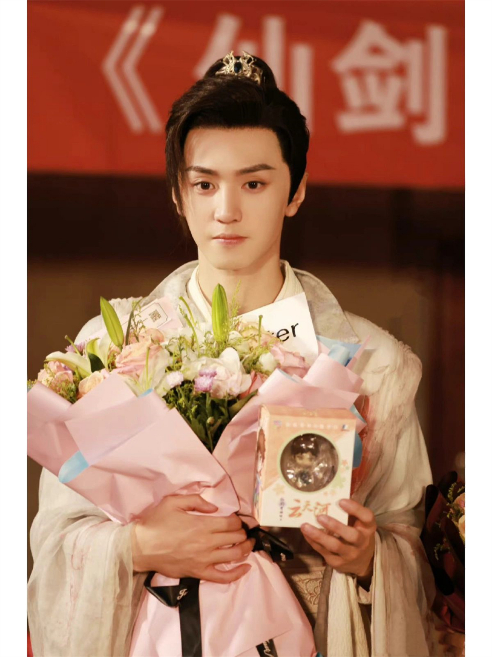 《仙剑4》又要来了6015  又名《天河传》,是根据上海软星单机游戏