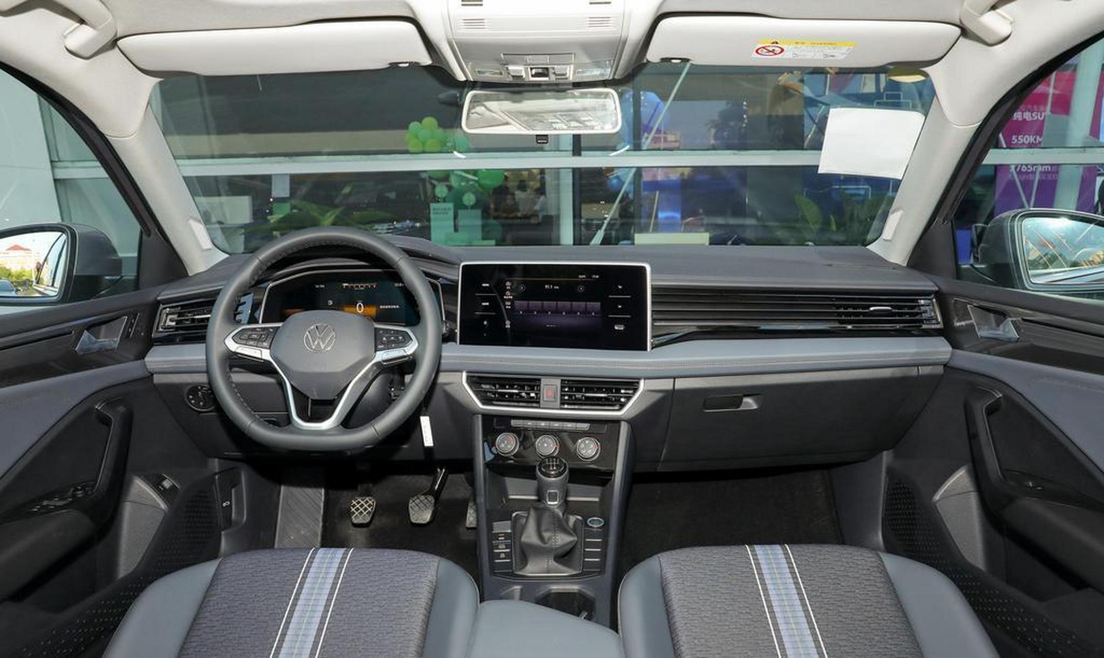 现购部分车型在德州汇众一汽大众4s店 4s店内优惠多多,价格给力,多重