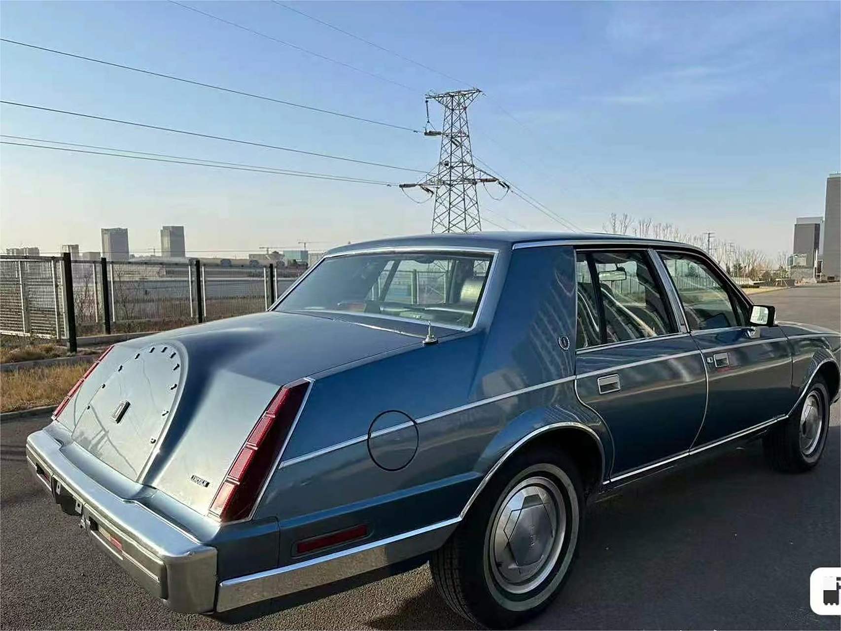 一台老车,一种情怀,林肯大陆第七代,说它是孤品应该不为过