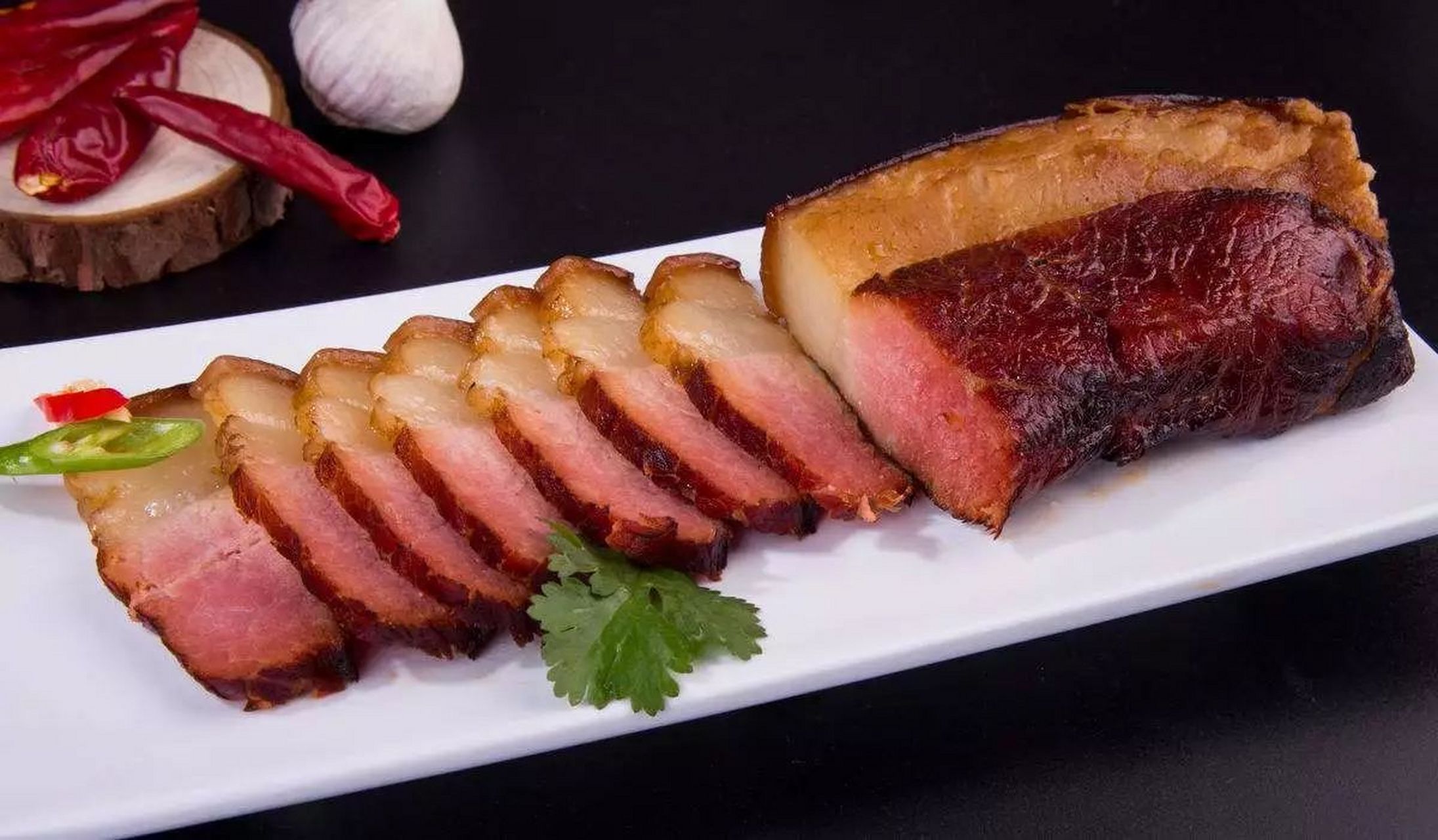 来定西必吃的美食 陇西腊肉:其地旧属巩昌府,又称巩昌腊肉.