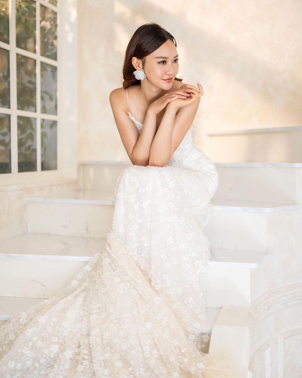 前tvb新闻主播麦诗敏早前于英国旅行时被男友求婚