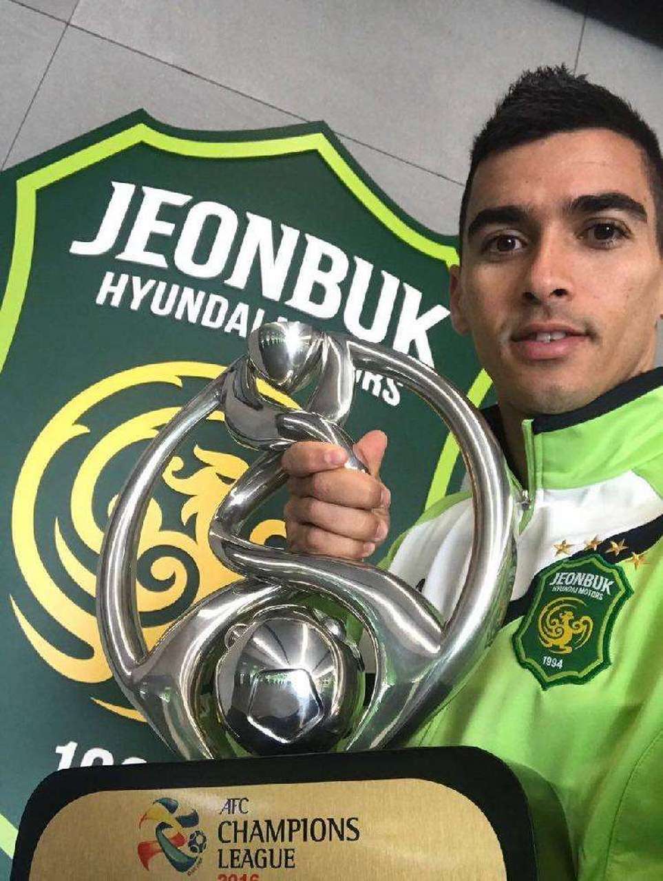 为什么天津天海球迷能够原谅莱昂纳多,山东鲁能球迷却对他耿耿于怀?