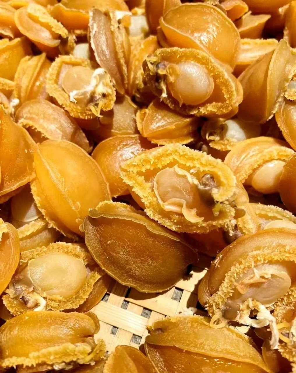 黄金大鲍鱼干 一斤50个左右