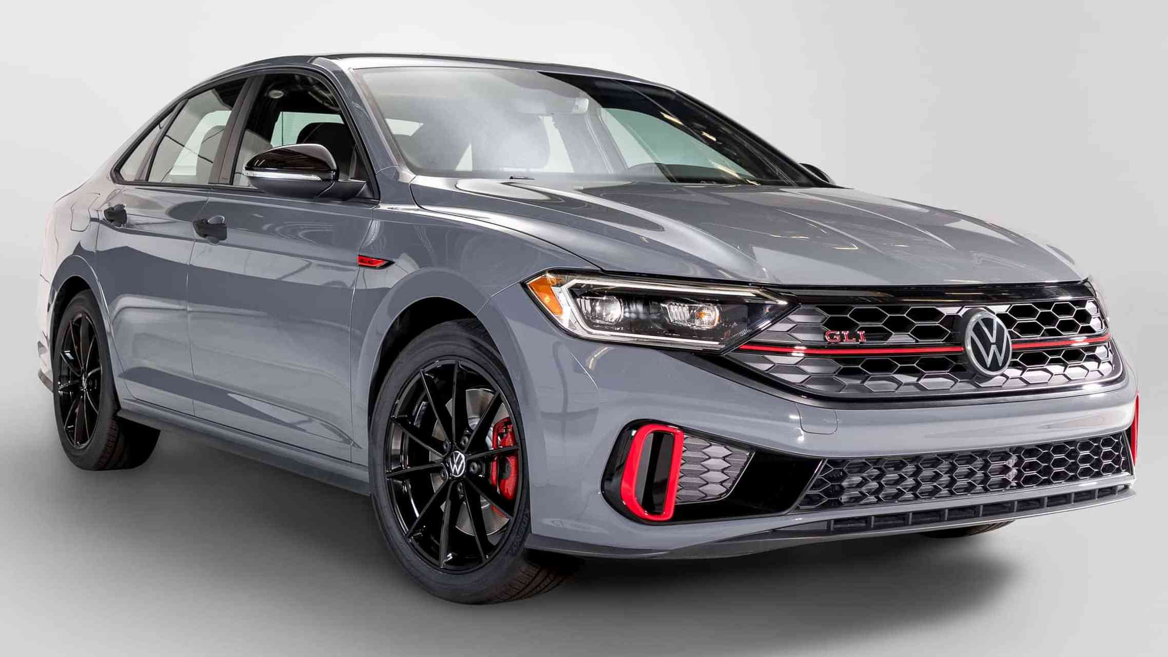 2024款大众jetta gli 40 周年纪念版首次亮相,国外售价 29,235 美元