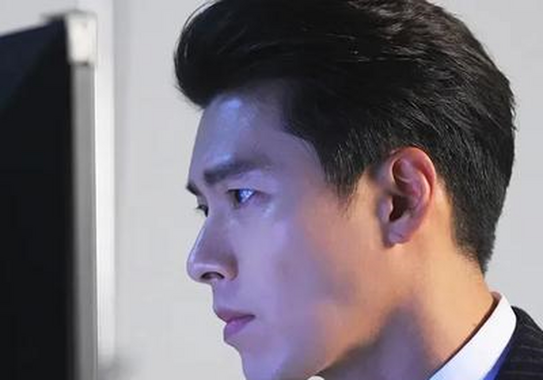 侧颜可盐可甜的玄彬,你能get到他的帅气吗?