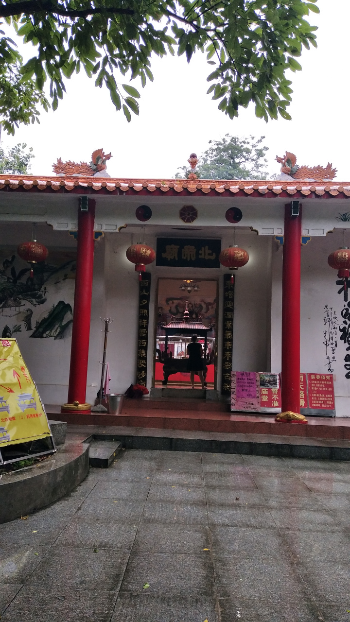 桂平人文之——北帝庙,  每逢初一,十五,  桂平城区香火最盛的地方