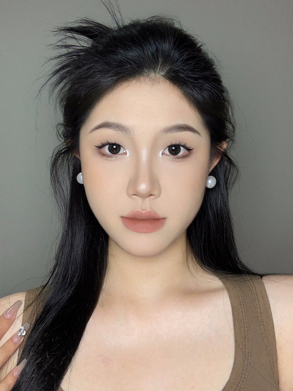 单眼皮低饱和哑光裸杏妆 淡妆独有的高级 夏天就是要清清爽爽干干净净