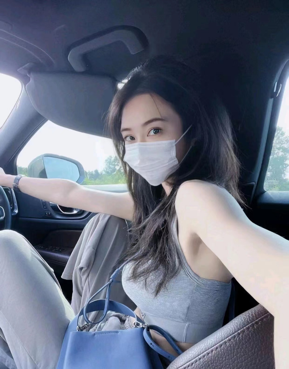 女生还是得自己会开车,想走就走