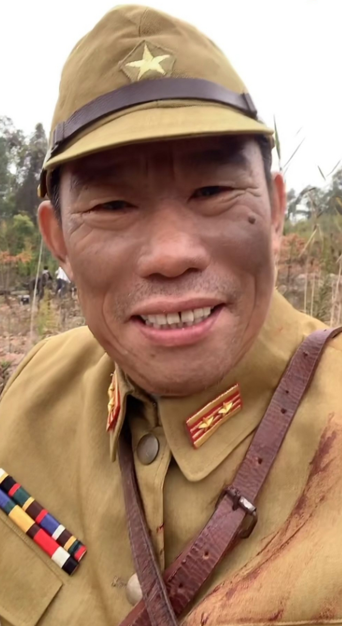 我要被演员杨清文笑死