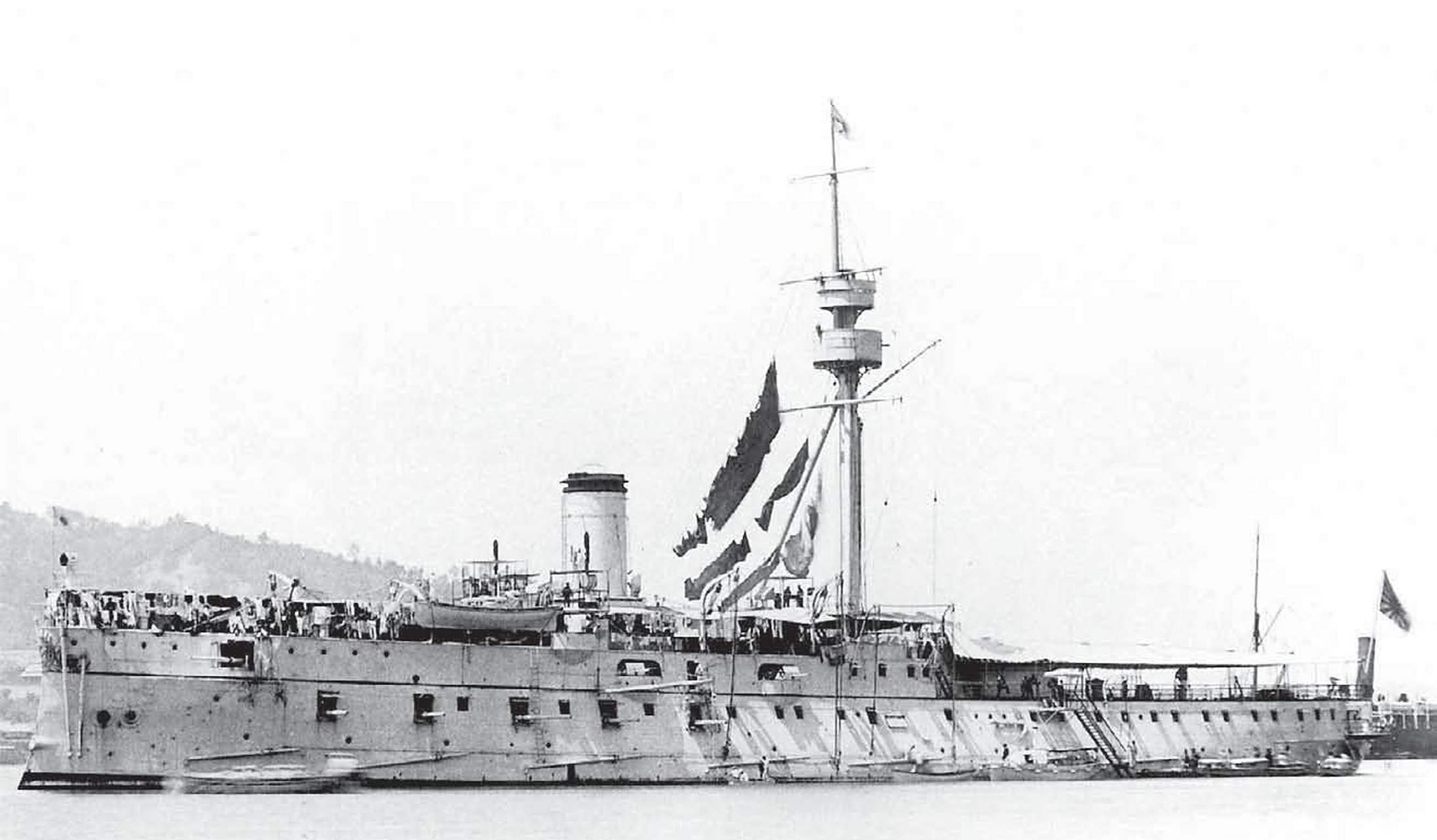 百家号星火计划# #文史知识局# 日本海军的三景舰虽然是同型号的窘ⅱ