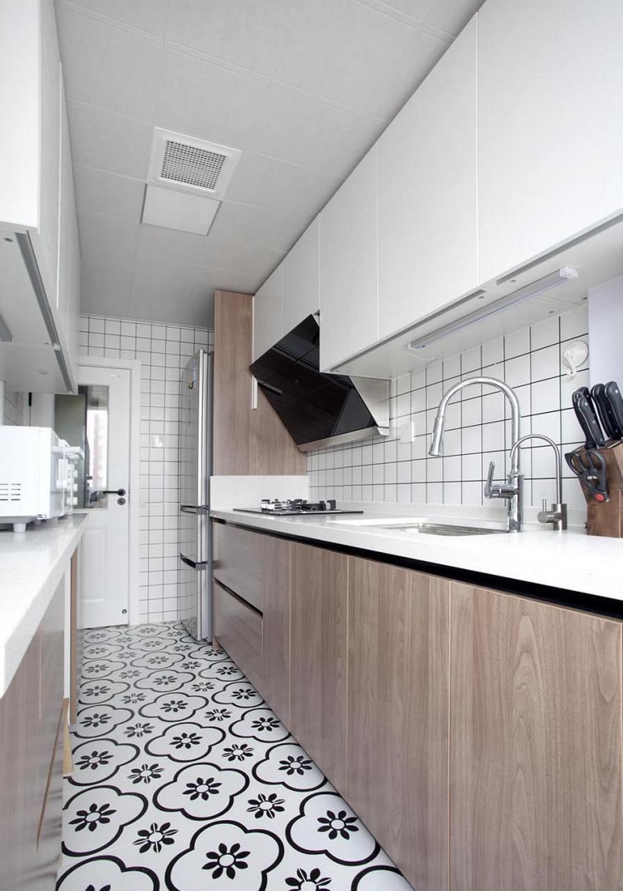 55平小户型装修案例,满足业主生活的同时也得满足日常收纳,增加储物