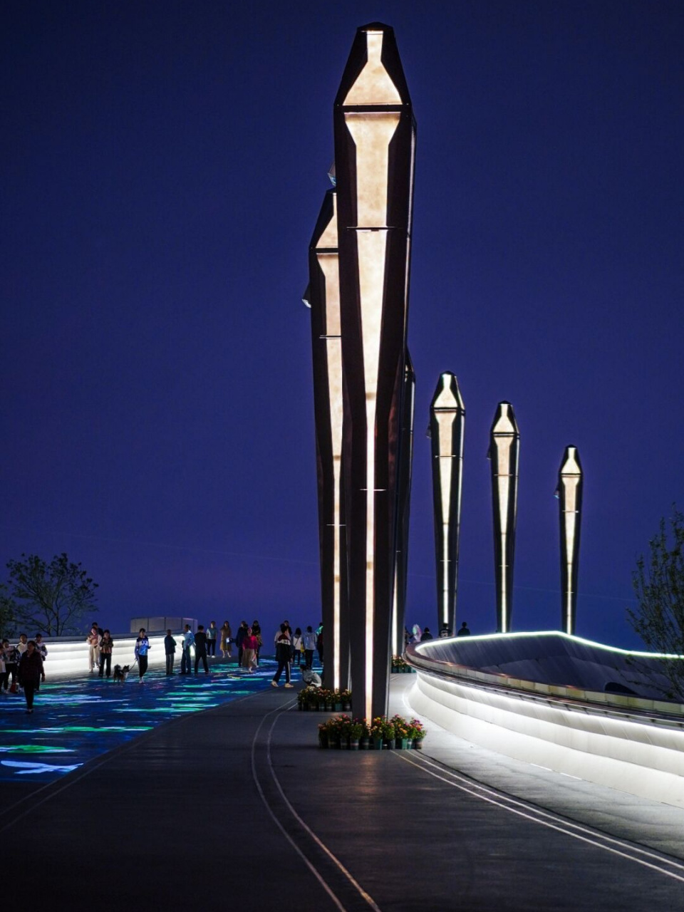 骆岗中央公园,这里有合肥最浪漫的夜色  华灯初上夜未央,夜色中的骆岗