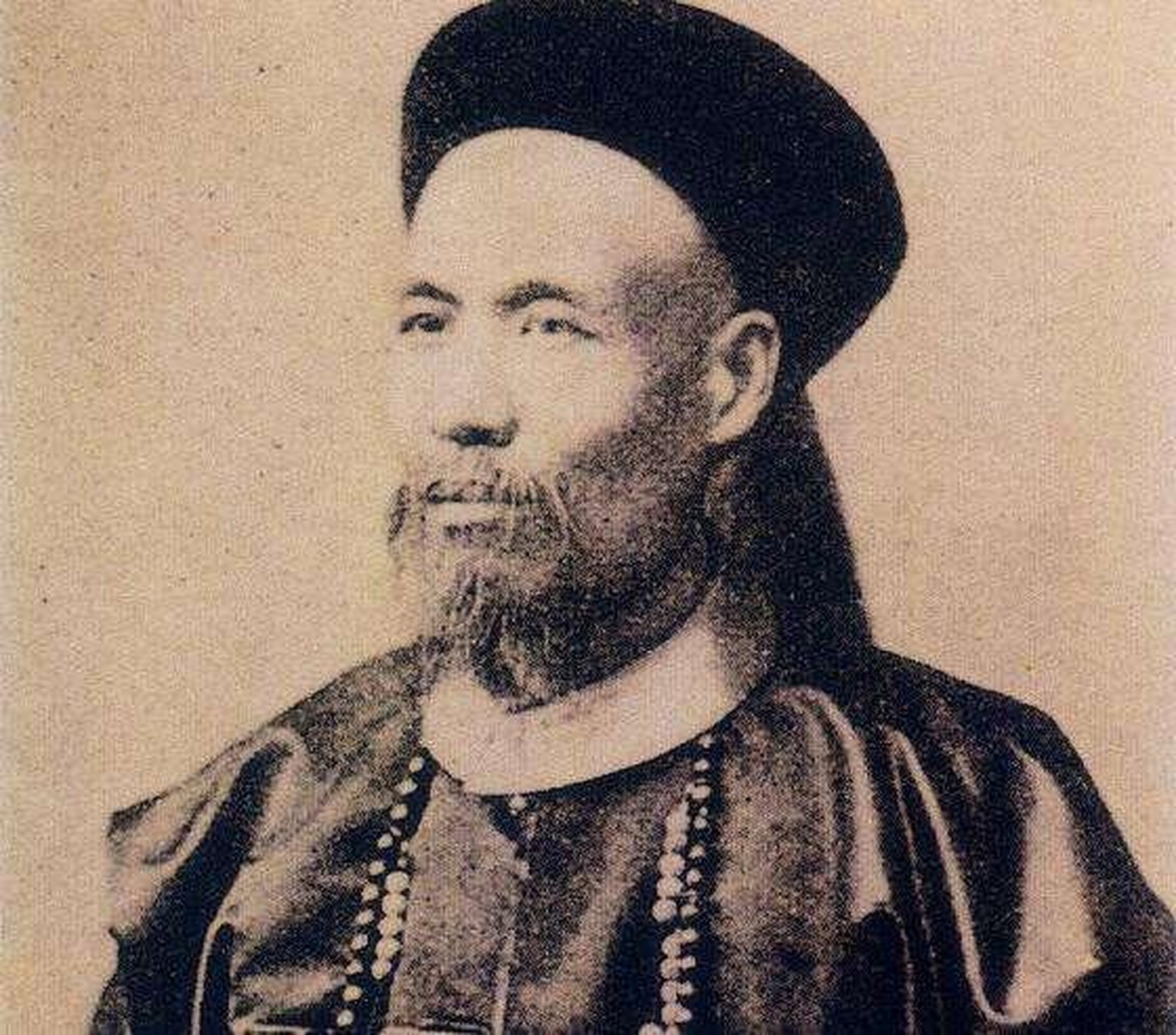 年轻时候的曾国藩,做人十分傲慢,经常口出狂言,他的那张嘴多次得罪人.