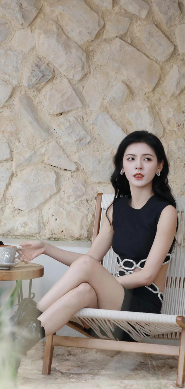 张予曦云南假期写真,看到明媚的夏日气息.#张予曦