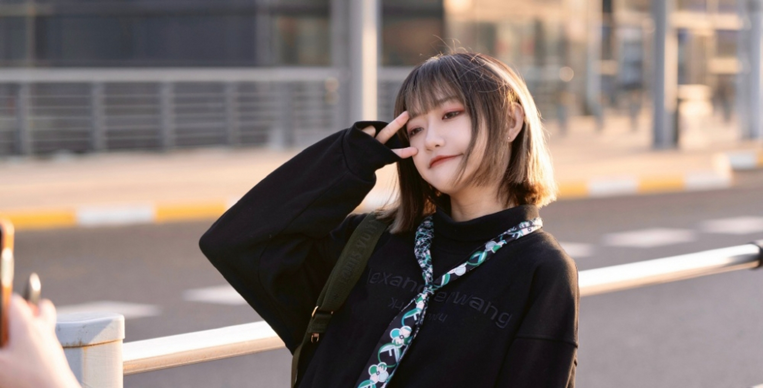 代古拉k是一名网红,本名代佳莉,拥有超高的人气.