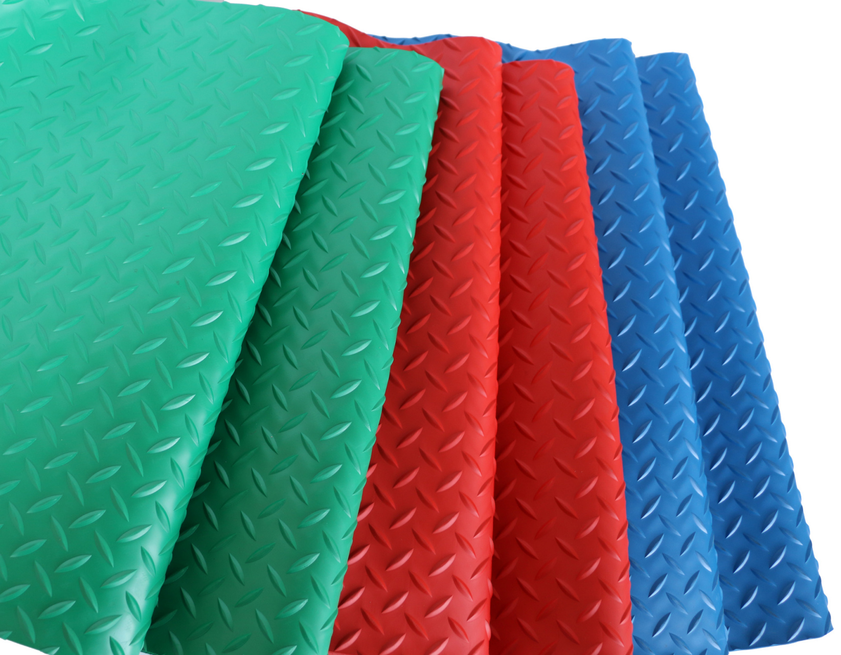 同时,柳叶纹胶板的维护和保养相对简单,只需定期清洁和保持干燥即可.