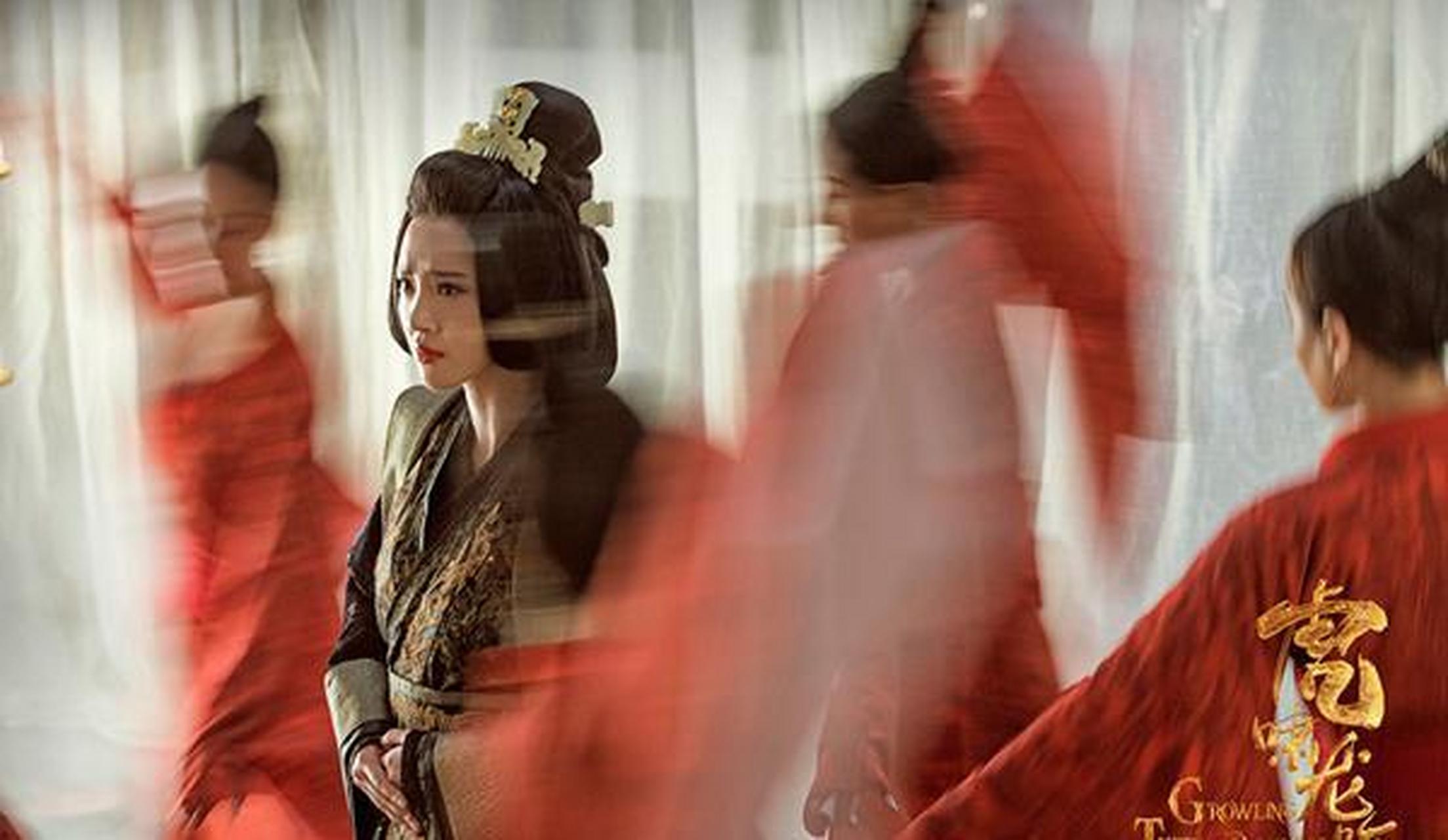 《虎啸龙吟》郭照催泪领盒饭 唐艺昕演活郭女王