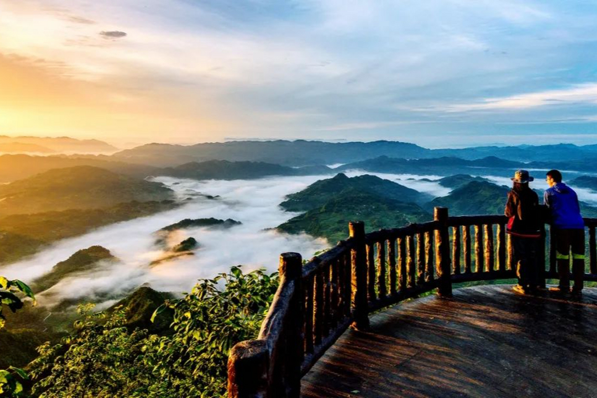 重庆摩围山景区可真是"高冷"的一个地方!