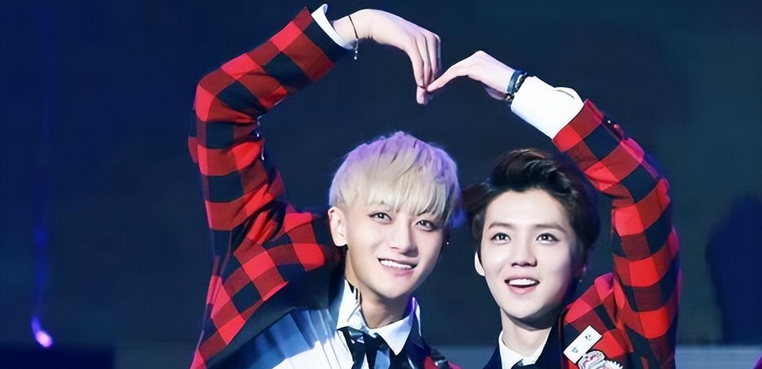 归国三子情感鹿晗关晓彤秀恩爱,黄子韬徐艺洋低调,张艺兴单身